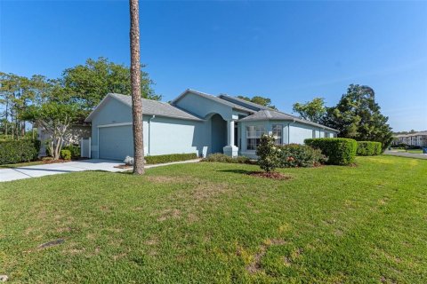 Casa en Hudson, Florida 3 dormitorios, 183.02 m2 № 2105026