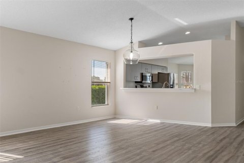 House in Hudson, Florida 3 bedrooms, 183.02 sq.m. № 2105026 - photo 11
