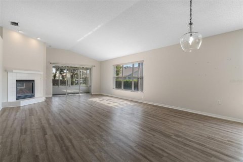 House in Hudson, Florida 3 bedrooms, 183.02 sq.m. № 2105026 - photo 9