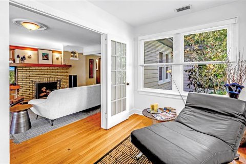 Casa en venta en Saint Petersburg, Florida, 3 dormitorios, 233.37 m2 № 2207842 - foto 10