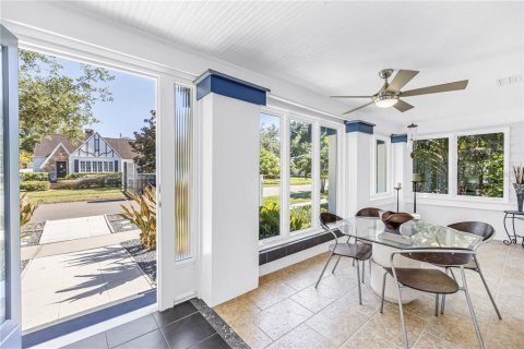 Casa en venta en Saint Petersburg, Florida, 3 dormitorios, 233.37 m2 № 2207842 - foto 4