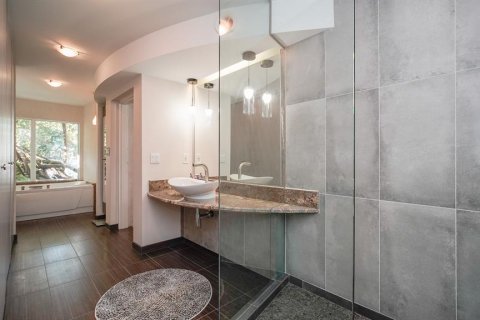 Casa en venta en Saint Petersburg, Florida, 3 dormitorios, 233.37 m2 № 2207842 - foto 25