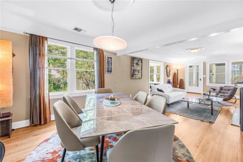 Casa en venta en Saint Petersburg, Florida, 3 dormitorios, 233.37 m2 № 2207842 - foto 13