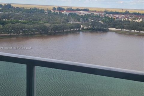 Condominio en alquiler en Sunrise, Florida, 2 dormitorios, 108.23 m2 № 1991016 - foto 13