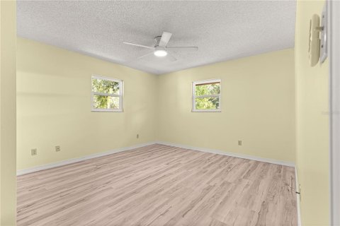 Casa en venta en Anthony, Florida, 3 dormitorios, 203.27 m2 № 1911695 - foto 17