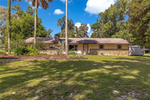 Casa en venta en Anthony, Florida, 3 dormitorios, 203.27 m2 № 1911695 - foto 1