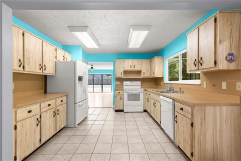 Casa en venta en Anthony, Florida, 3 dormitorios, 203.27 m2 № 1911695 - foto 4