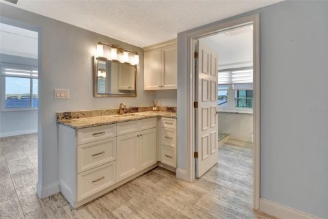 Condominio en venta en Daytona Beach, Florida, 3 dormitorios, 177.54 m2 № 838152 - foto 20