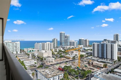 Copropriété à vendre à Miami Beach, Floride: 2 chambres, 74.51 m2 № 1779691 - photo 22