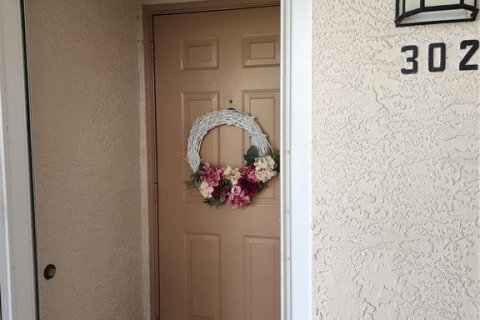 Condominio en alquiler en Bradenton, Florida, 2 dormitorios, 103.86 m2 № 1736646 - foto 3