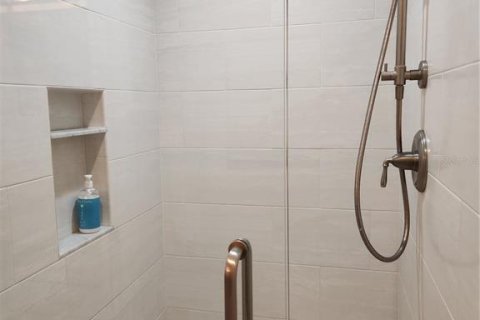 Condominio en alquiler en Bradenton, Florida, 2 dormitorios, 103.86 m2 № 1736646 - foto 16