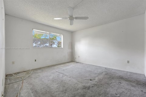 Condominio en venta en Sunrise, Florida, 2 dormitorios, 78.97 m2 № 1935055 - foto 14