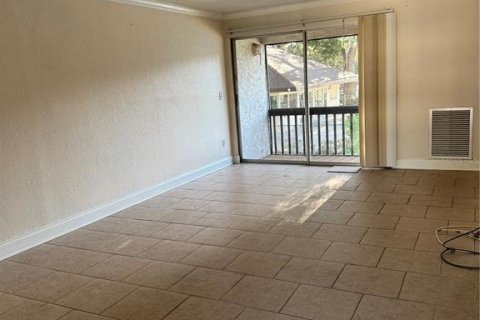 Condominio en venta en Lakeland, Florida, 2 dormitorios, 78.04 m2 № 1556626 - foto 3