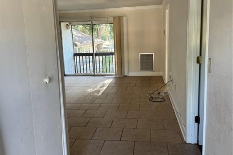 Condominio en venta en Lakeland, Florida, 2 dormitorios, 78.04 m2 № 1556626 - foto 2