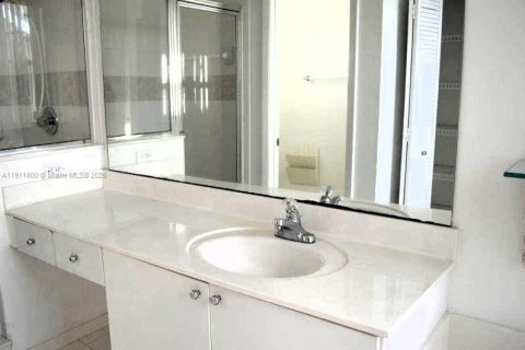 Villa ou maison à louer à Weston, Floride: 3 chambres, 137.31 m2 № 1967611 - photo 6