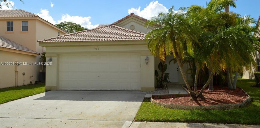 Villa ou maison à Weston, Floride 3 chambres, 137.31 m2 № 1967611