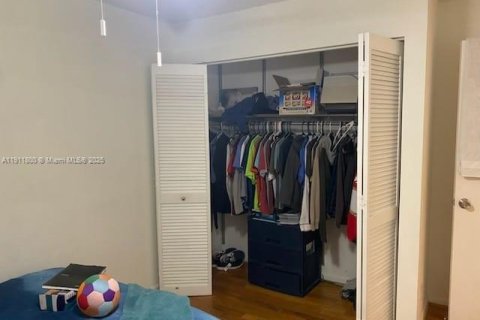 Villa ou maison à louer à Weston, Floride: 3 chambres, 137.31 m2 № 1967611 - photo 29