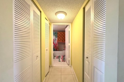 Condominio en venta en Delray Beach, Florida, 1 dormitorio, 85.93 m2 № 2147020 - foto 9