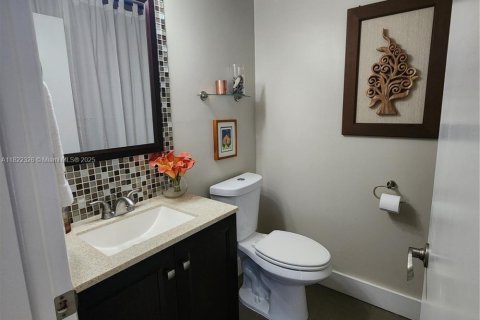 Condominio en alquiler en Fort Lauderdale, Florida, 1 dormitorio, 73.58 m2 № 1993251 - foto 15