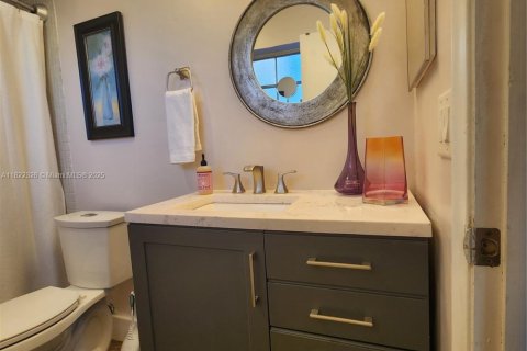 Condominio en alquiler en Fort Lauderdale, Florida, 1 dormitorio, 73.58 m2 № 1993251 - foto 22