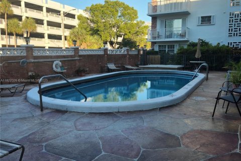 Condominio en alquiler en Fort Lauderdale, Florida, 1 dormitorio, 73.58 m2 № 1993251 - foto 3