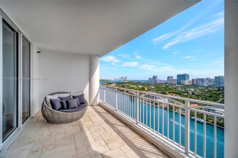 Copropriété à vendre à Bay Harbor Islands, Floride: 4 chambres, 309.09 m2 № 1867230 - photo 23