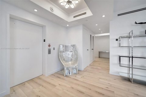 Copropriété à vendre à Bay Harbor Islands, Floride: 4 chambres, 309.09 m2 № 1867230 - photo 4
