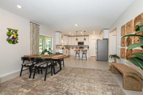 Casa en venta en Port St. Lucie, Florida, 7 dormitorios, 270.53 m2 № 2191018 - foto 15