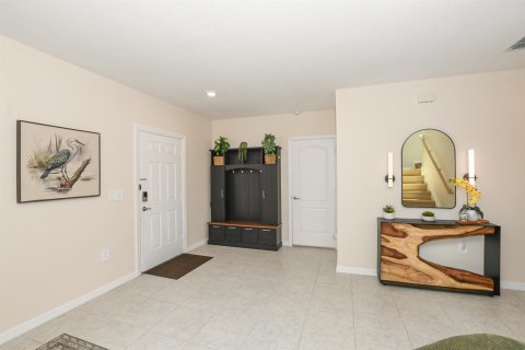 Casa en venta en Port St. Lucie, Florida, 7 dormitorios, 270.53 m2 № 2191018 - foto 8