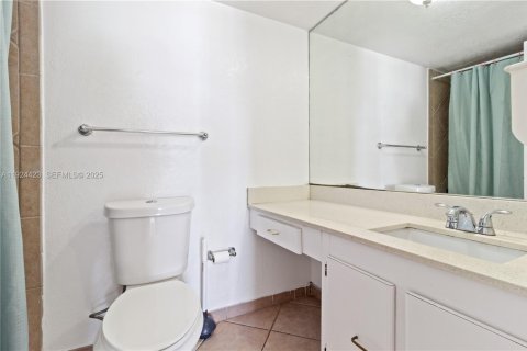 Copropriété à vendre à Miami Beach, Floride: 1 chambre, 84.54 m2 № 1991732 - photo 13