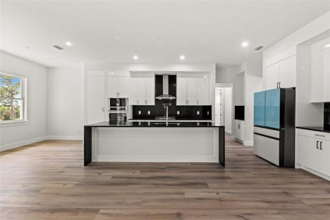 Casa en venta en Brooksville, Florida, 3 dormitorios, 247.4 m2 № 1899079 - foto 14