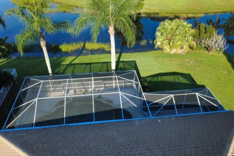 House in Port St. Lucie, Florida 4 bedrooms, 212.84 sq.m. № 2392374 - photo 5