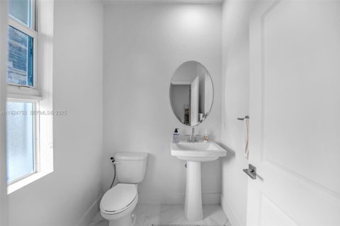 Купить виллу или дом в Майами, Флорида 4 спальни, 204.76м2, № 2034292 - фото 7