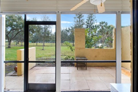 Condo in Coral Springs, Florida, 3 bedrooms  № 1985161 - photo 17