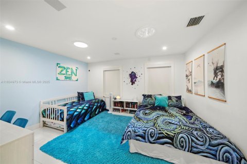 Villa ou maison à vendre à Miami, Floride: 5 chambres, 490.99 m2 № 1818730 - photo 14