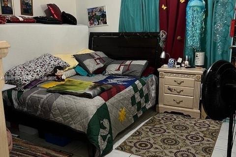 Villa ou maison à vendre à Hialeah, Floride: 3 chambres, 139.91 m2 № 1941013 - photo 6