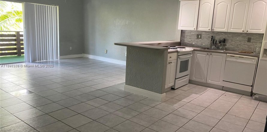 Condo à Miami, Floride, 2 chambres  № 1949014