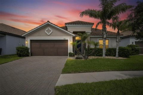 Casa en Riverview, Florida 4 dormitorios, 179.3 m2 № 2119374