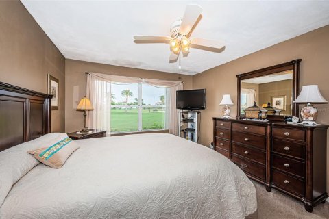 Copropriété à vendre à Saint Petersburg, Floride: 2 chambres, 106.37 m2 № 1657345 - photo 15