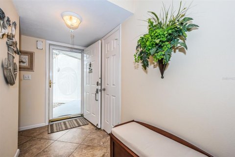 Copropriété à vendre à Saint Petersburg, Floride: 2 chambres, 106.37 m2 № 1657345 - photo 9