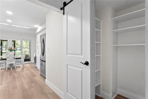 Copropriété à vendre à Saint Petersburg, Floride: 2 chambres, 95.22 m2 № 2387632 - photo 15