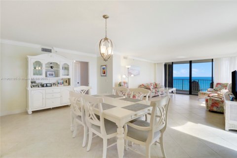 Condo in Tequesta, Florida, 3 bedrooms № 1963171 - photo 27