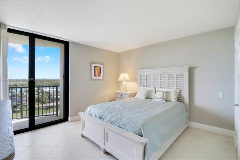 Condo in Tequesta, Florida, 3 bedrooms № 1963171 - photo 8