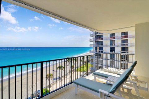 Condo in Tequesta, Florida, 3 bedrooms № 1963171 - photo 10