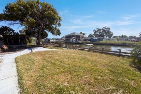 Casa en venta en Hudson, Florida, 3 dormitorios, 121.14 m2 № 2227795 - foto 25