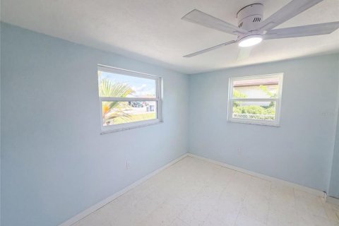 Casa en venta en Hudson, Florida, 3 dormitorios, 121.14 m2 № 2227795 - foto 9