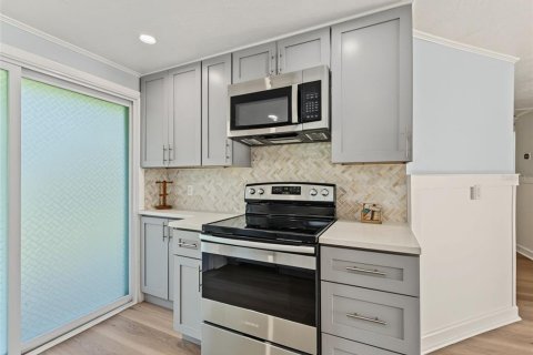 Villa ou maison à vendre à Hudson, Floride: 2 chambres, 153.2 m2 № 2316437 - photo 13