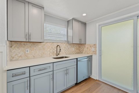 Villa ou maison à vendre à Hudson, Floride: 2 chambres, 153.2 m2 № 2316437 - photo 11