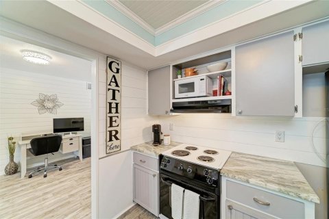 Villa ou maison à vendre à Sarasota, Floride: 2 chambres, 156.35 m2 № 2147737 - photo 21