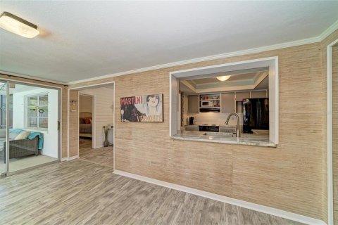 Villa ou maison à vendre à Sarasota, Floride: 2 chambres, 156.35 m2 № 2147737 - photo 27